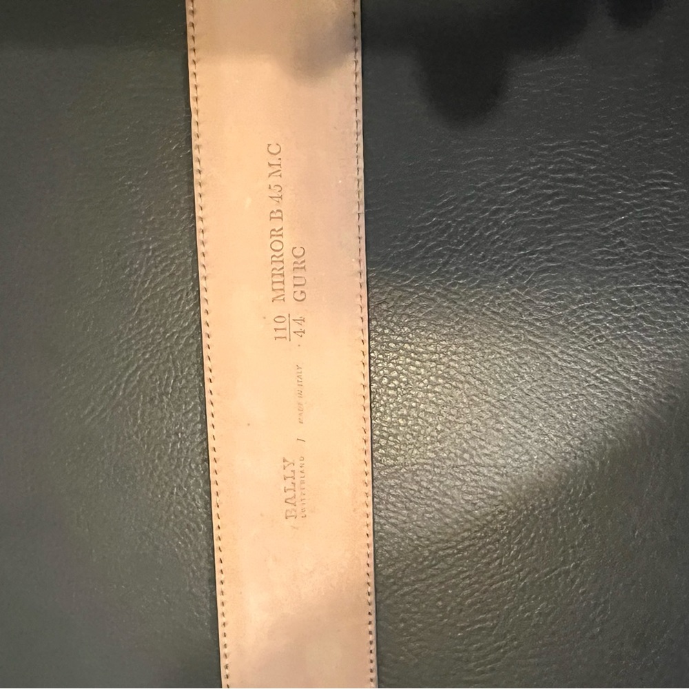 Bally Tan Leather Men's Belt like Bread new